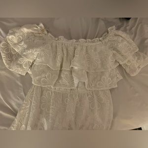VINTAGE LACE DRESS